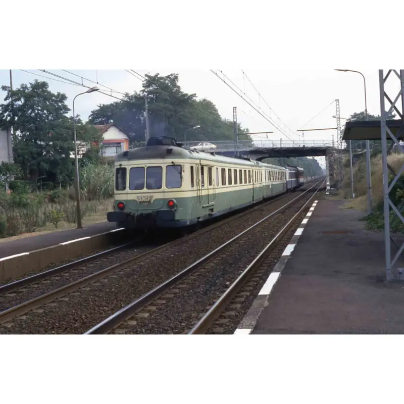 Achat Immédiat Autorail X 2700 Coffret RGP2SNCF 1/87 HO JOUEF