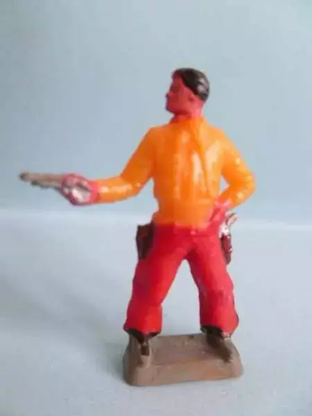 Must-Have Starlux 35mm - Far-West Cow-Boys - Tireur pistolet debout (jaune & rouge) (réf MCB 5128)