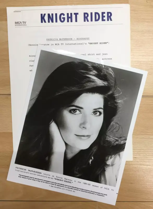 Promotion K2000 (Knight Rider) - 1 Photos Noir et Blanc Argentique et Biographie de 3 pages (en anglais)